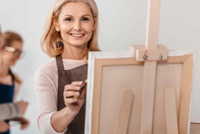 https://svetlo.studio/storage/2019/05/inner_image_event_03-640x427.jpg