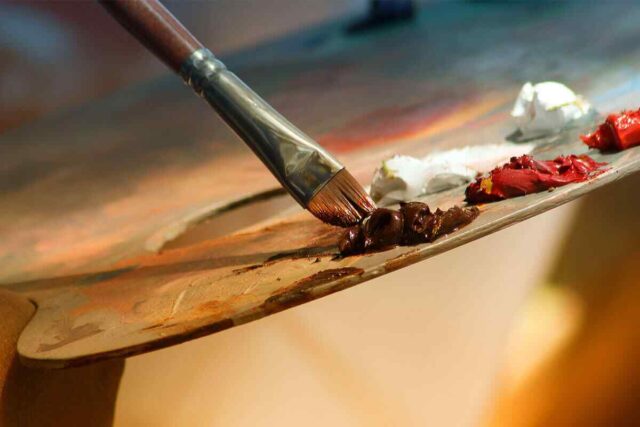 https://svetlo.studio/storage/2019/05/inner_image_event_05-640x427.jpg